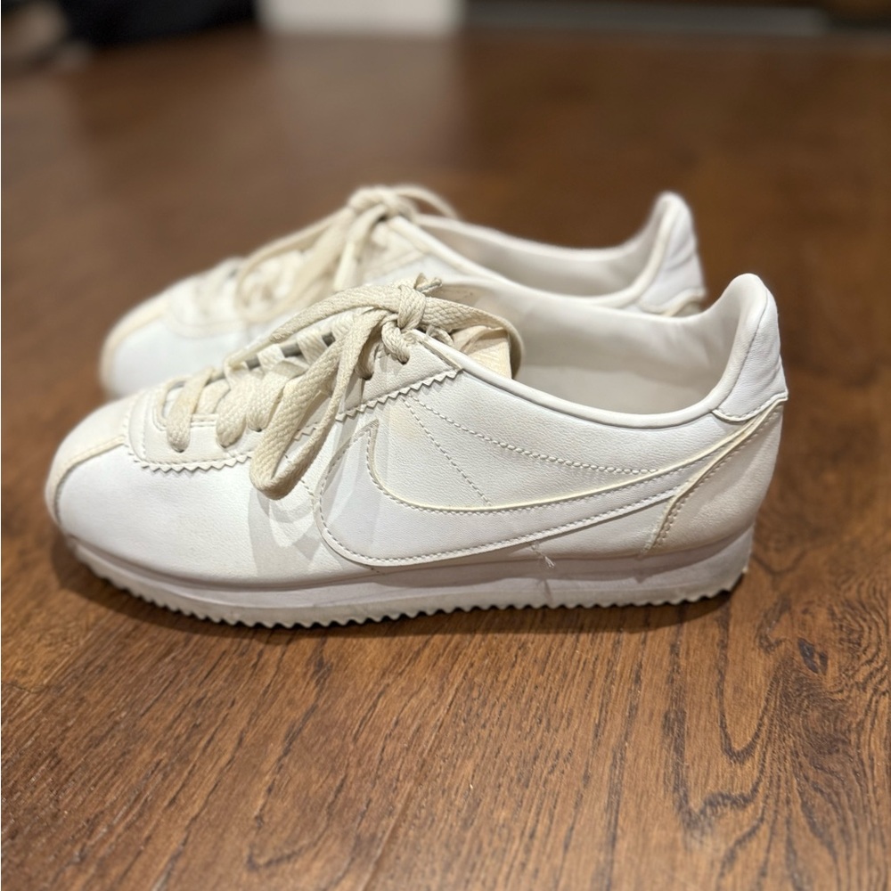 Nike White Athletic Shoes